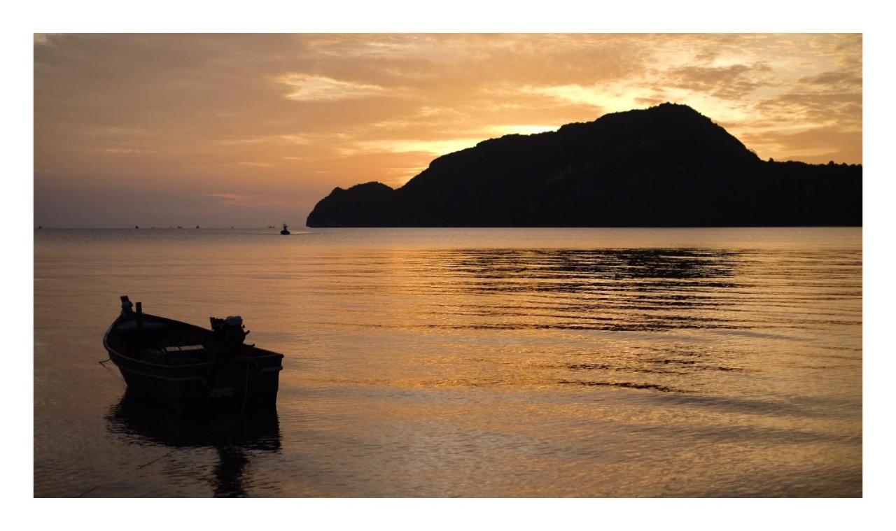 Blue Beach Resort Sam Roi Yot Exterior photo